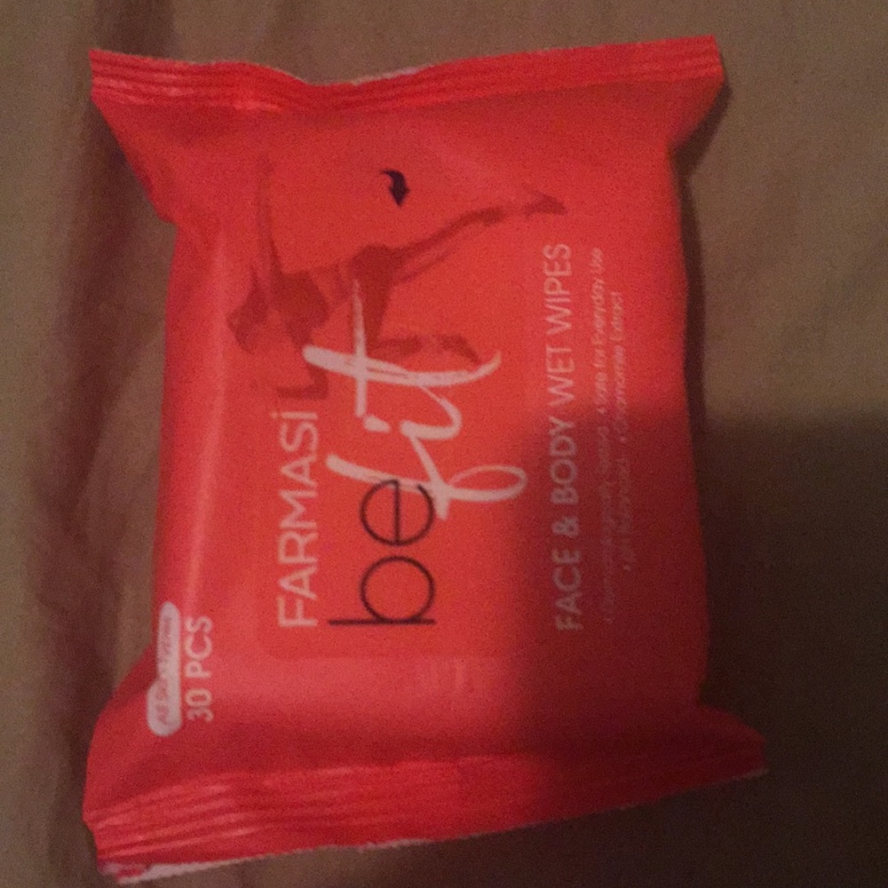 Make up wipes face body